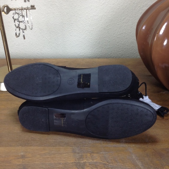 NWOT Dolce Vita Black Textile Lace Up Ball… - Picture 7 of 7